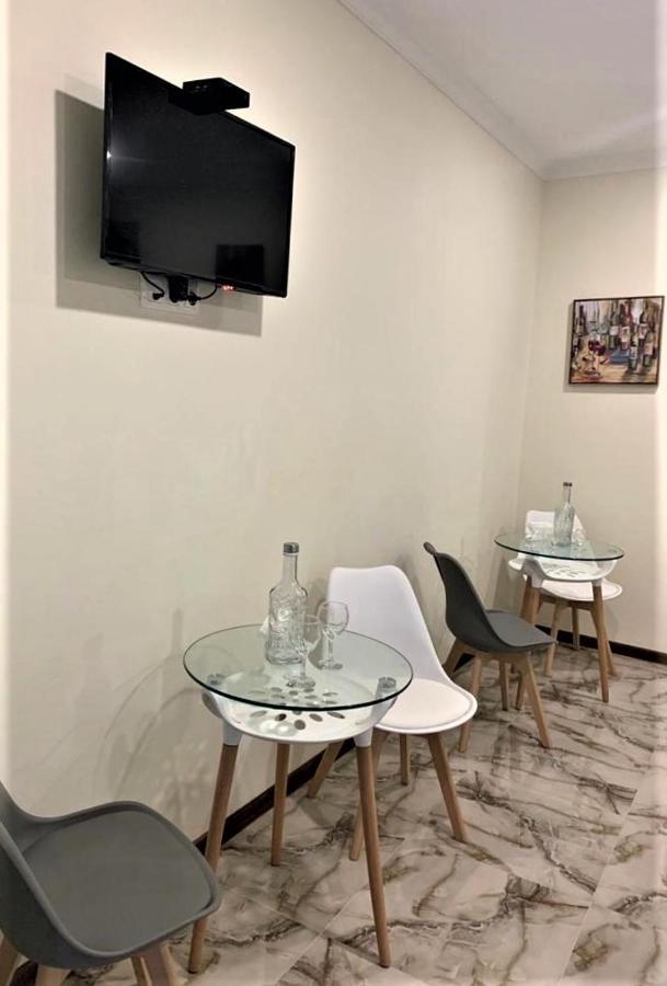 Aparthotel Griboedov 13 Tbilisi Zewnętrze zdjęcie